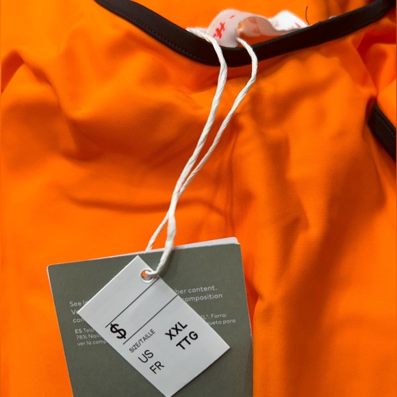 Iris Apfel x H&M Collaboration Swimsuit - Picture 14 of 14